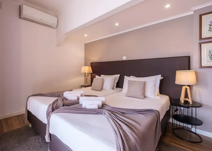 Victoria Konukevi Furnas (Azores)